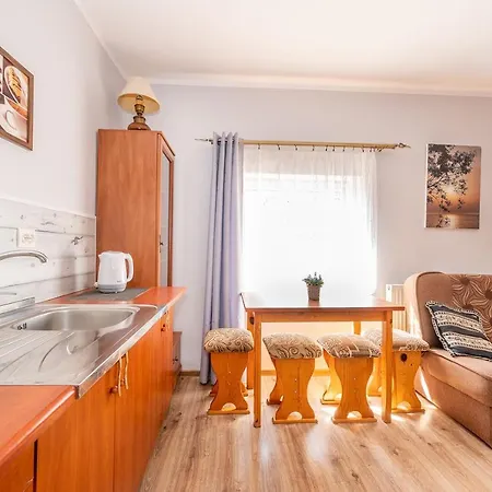 Irys Pokoje Goscinne Habitación en casa particular *