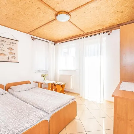 Irys Pokoje Goscinne Habitación en casa particular