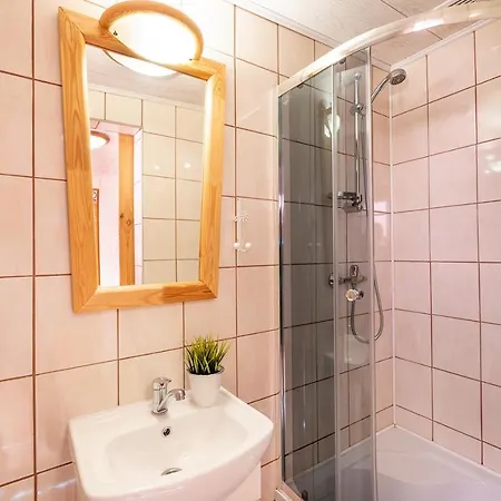 Irys Pokoje Goscinne Darłowo