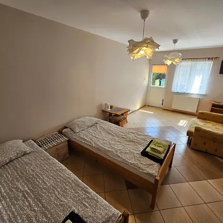 Irys Pokoje Goscinne Habitación en casa particular *